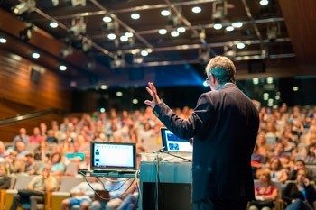 Congreso Mundial de Oftalmología en Barcelona (WOC) 2018. Novedades y dónde dormir.